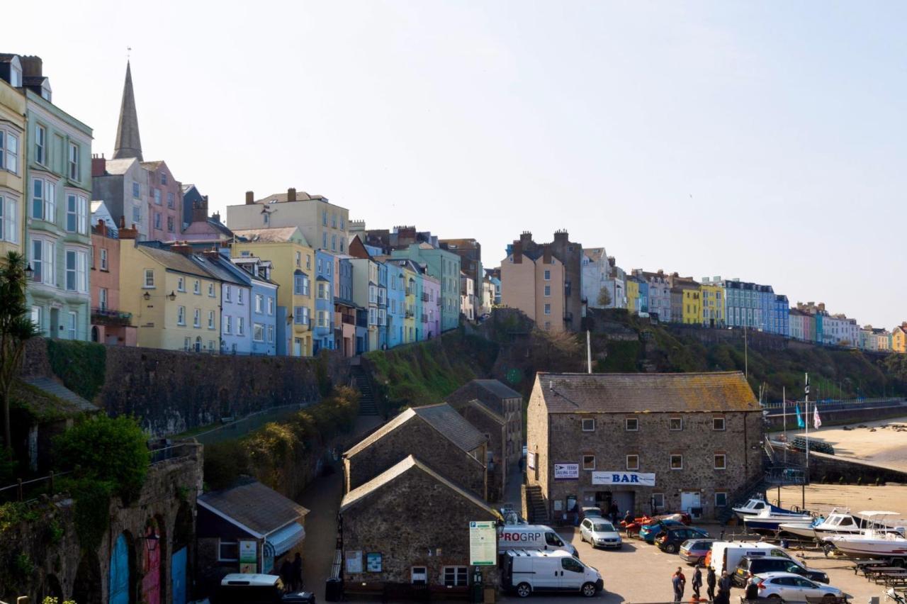 Habititabities Hotel Tenby Exterior photo