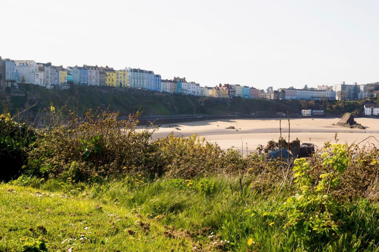 Habititabities Hotel Tenby Exterior photo
