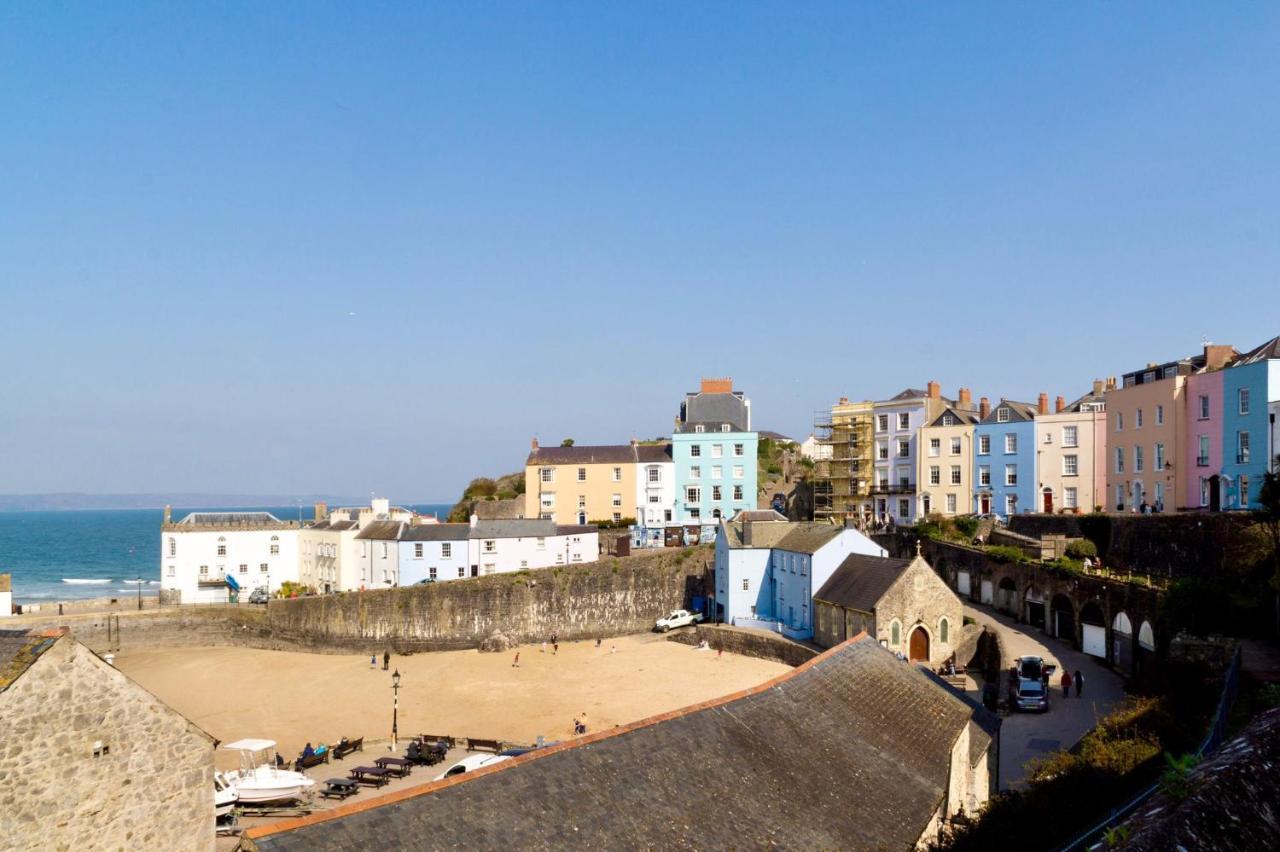 Habititabities Hotel Tenby Exterior photo